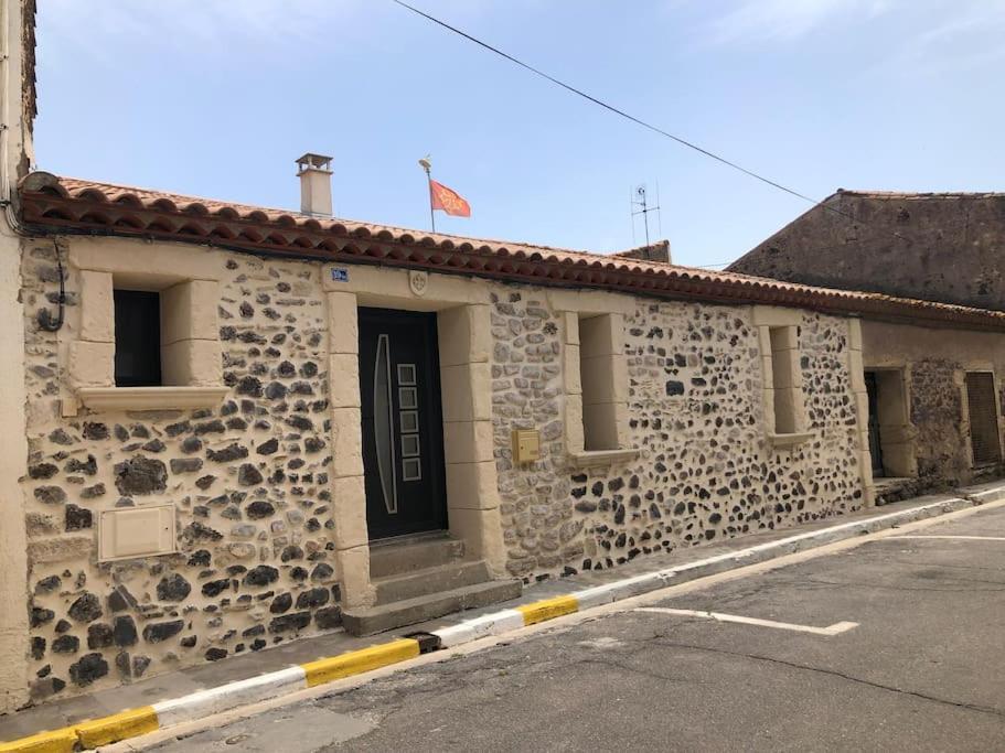 Maison De Village Avec Patio Bessan Eksteriør billede