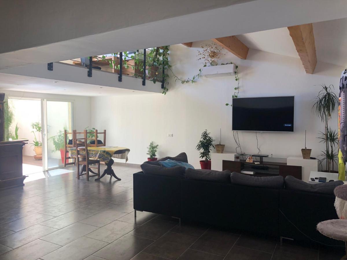 Maison De Village Avec Patio Bessan Eksteriør billede